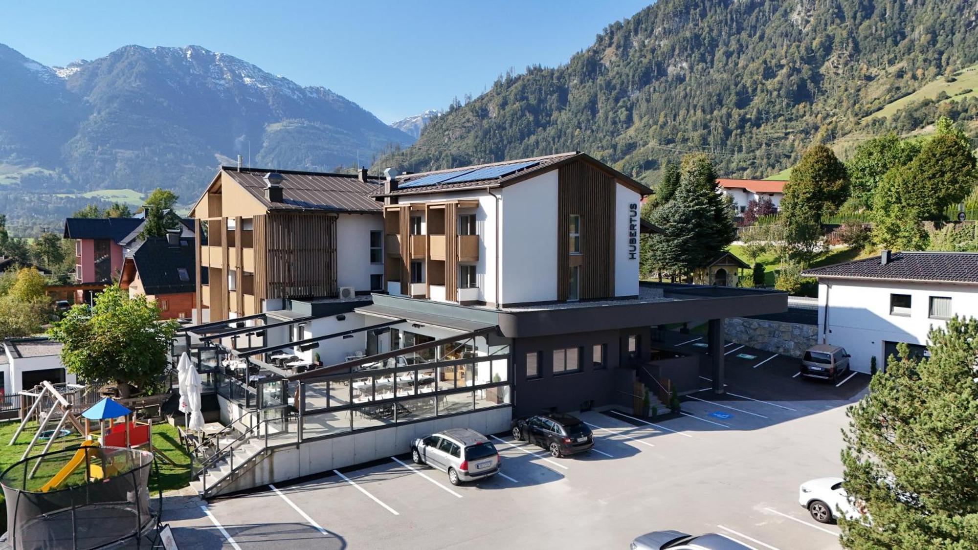 Hotel Hubertus Sankt Johann im Pongau Bagian luar foto